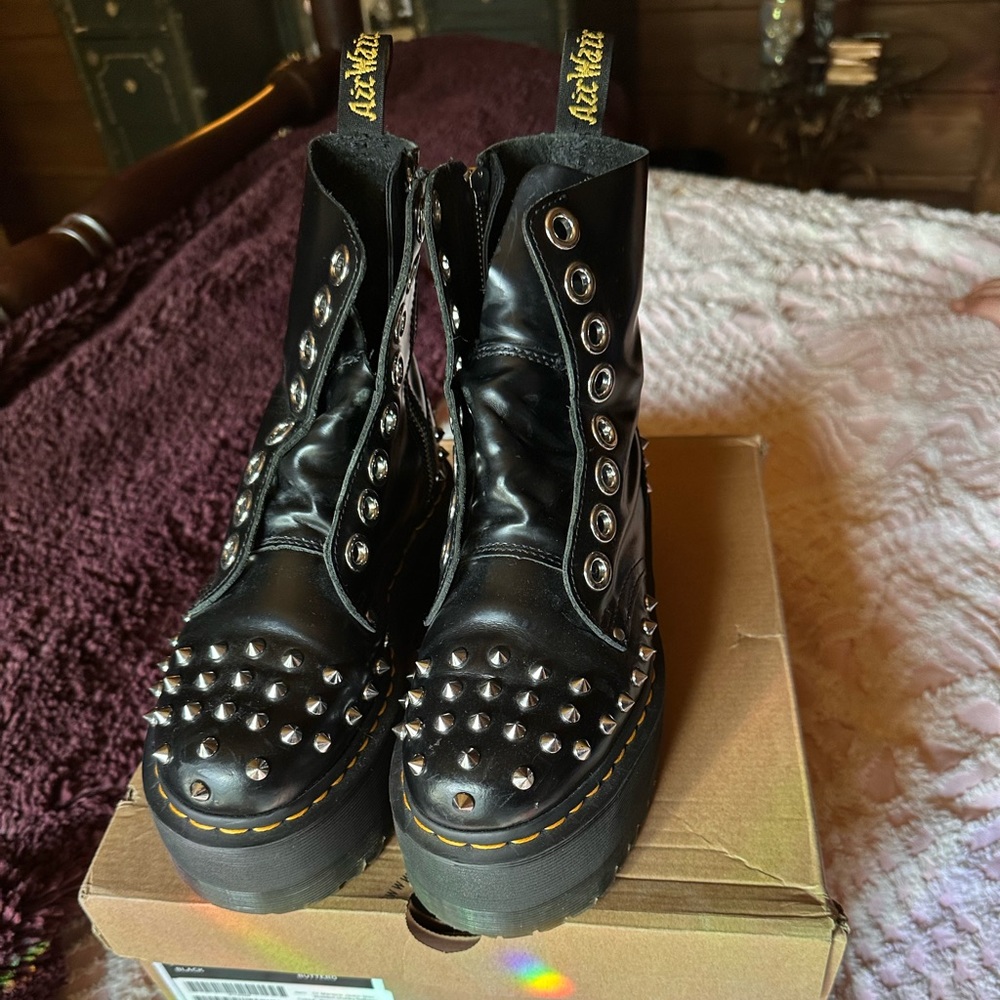 Dr Martens Jaden Max Stud